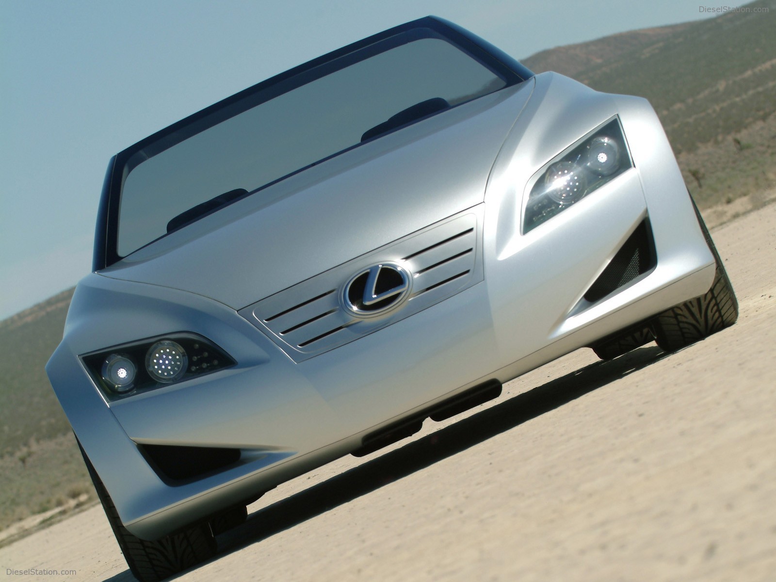 Lexus LF-C Concept